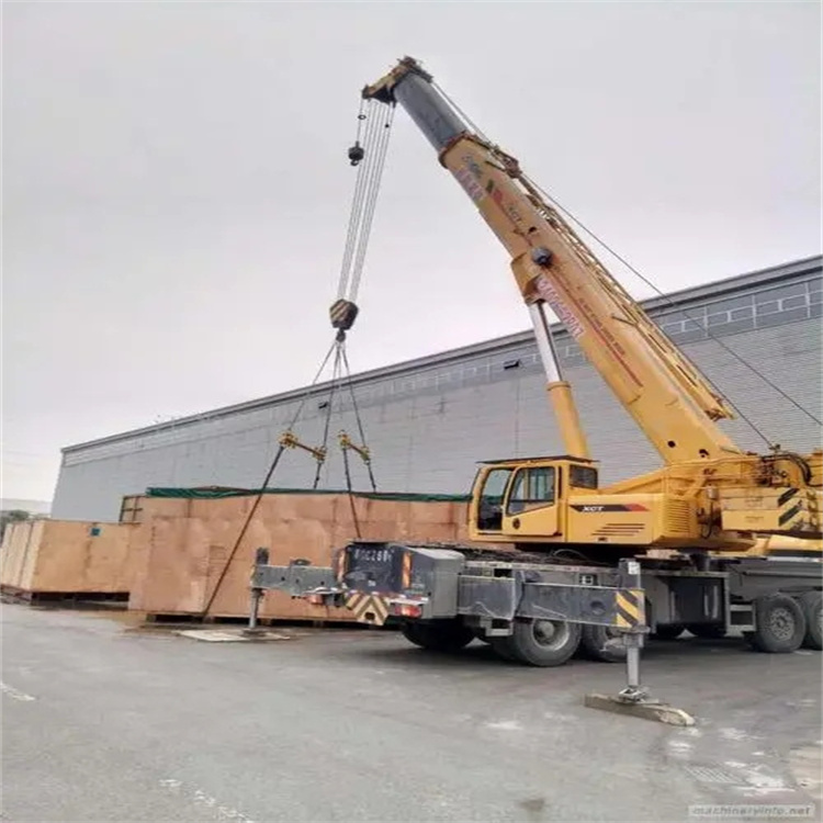 武陵100吨汽车吊能吊多高