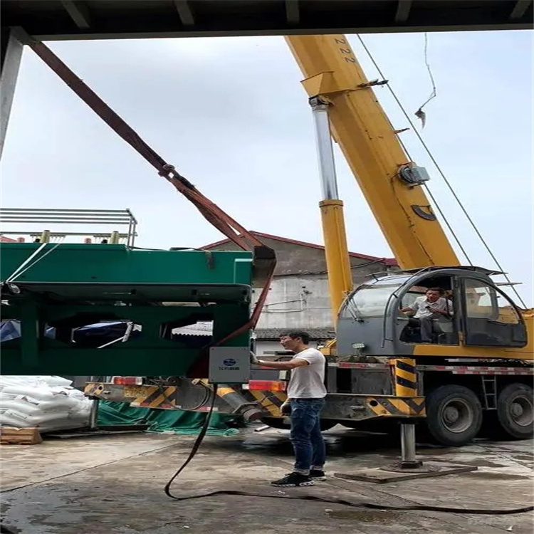 武陵大吨位吊车租赁应急保障方案|化解突发吊装需求难题